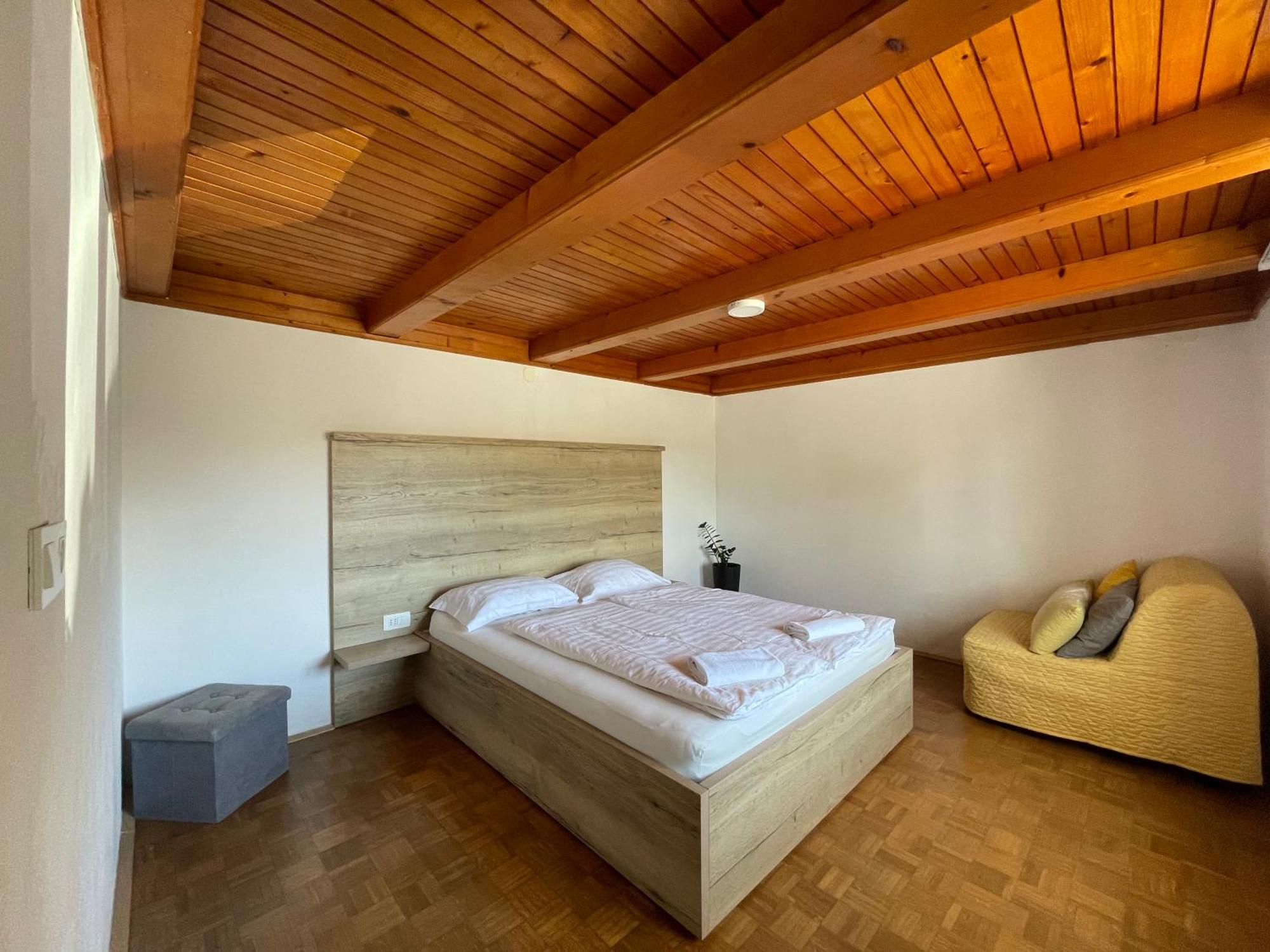 Kmetija Tomazic Vinska Klet - Winery Apartment Vipava