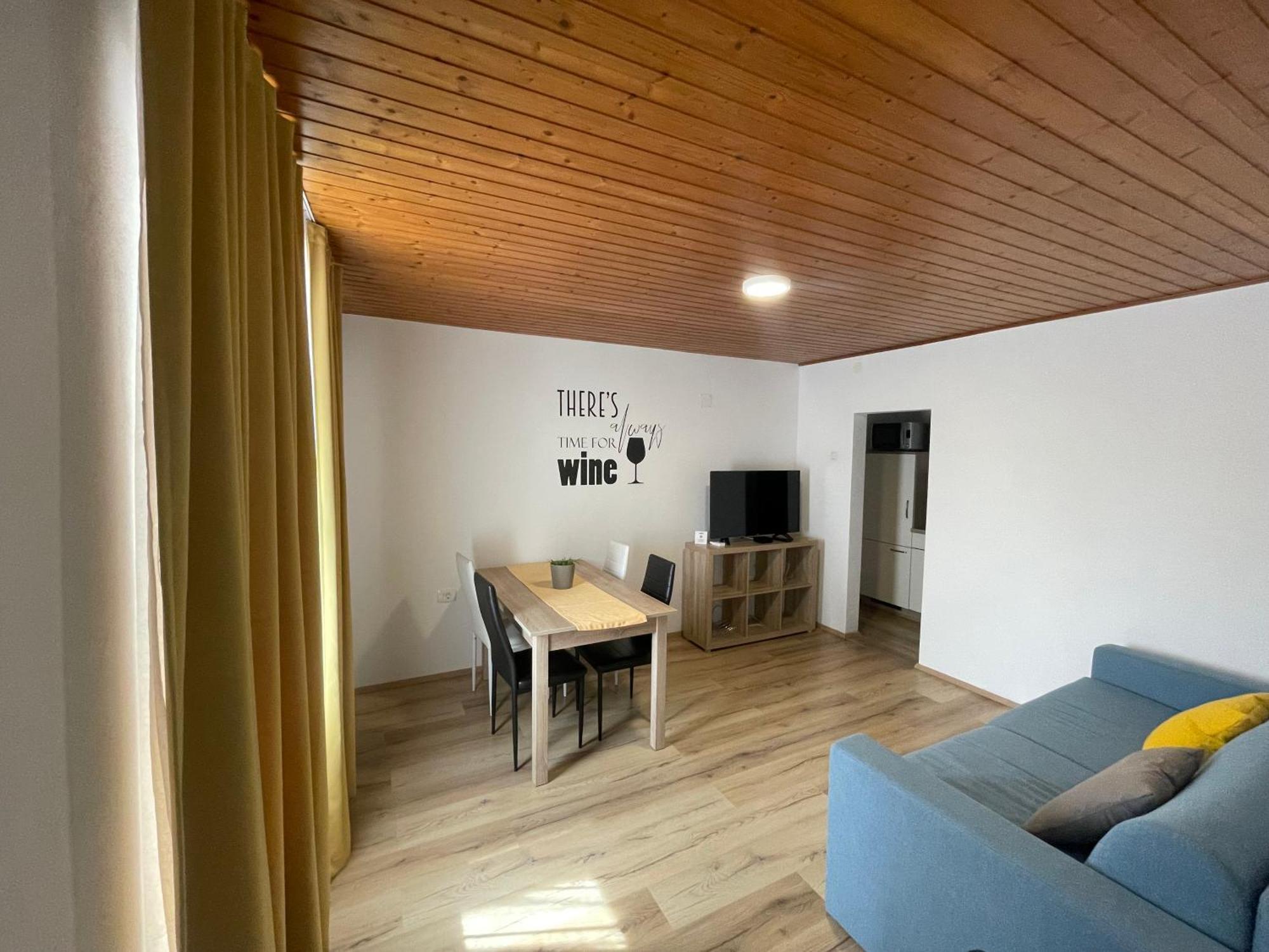 Apartment Kmetija Tomazic Vinska Klet - Winery *